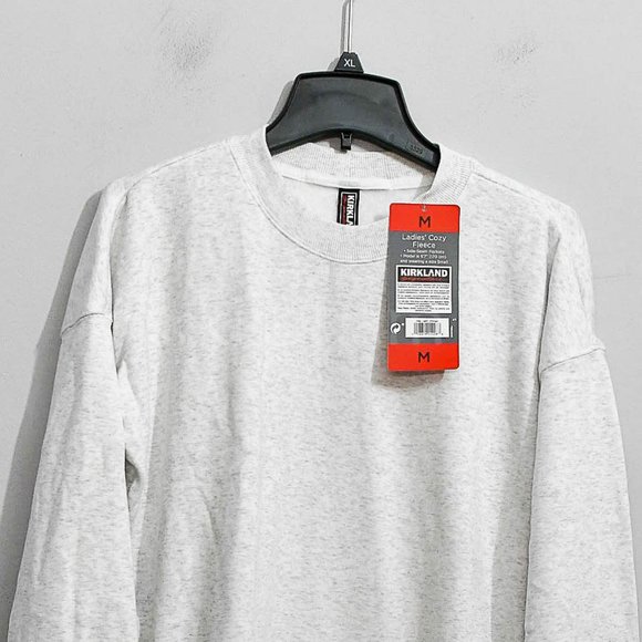 Kirkland Signature Ladies' Cozy Crewneck in white - Picture 5 of 7